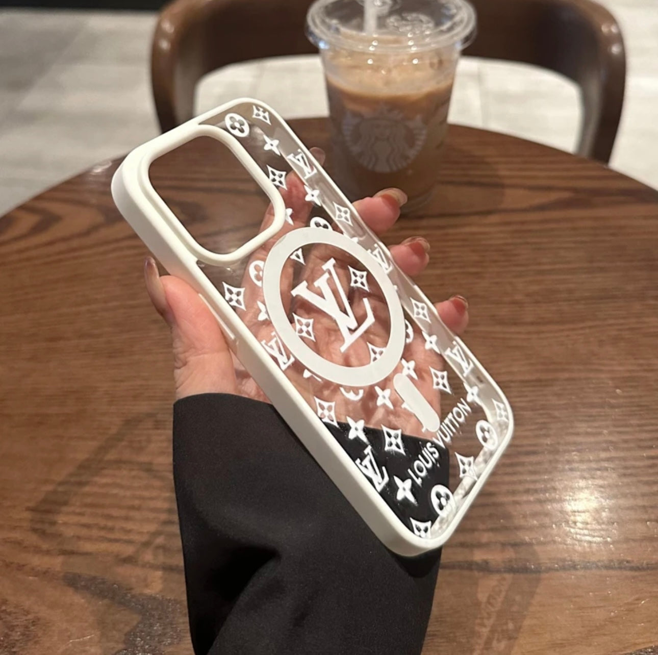 NEW LV  Shine x Mono iPhone Case (MagSafe)