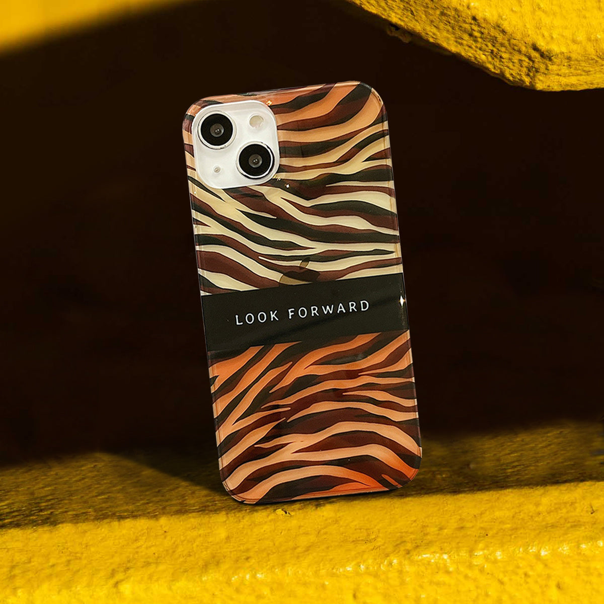 Limited Phone Case | Look Forward